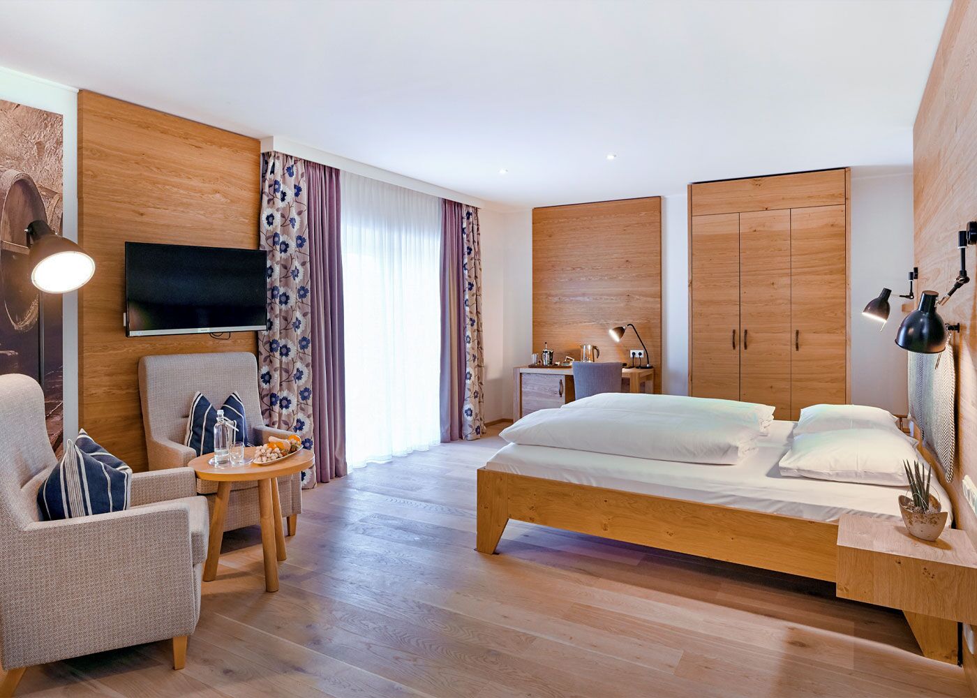 Premium-Doppelzimmer im Brauhauszimmer mit Balkon und Whirlpool