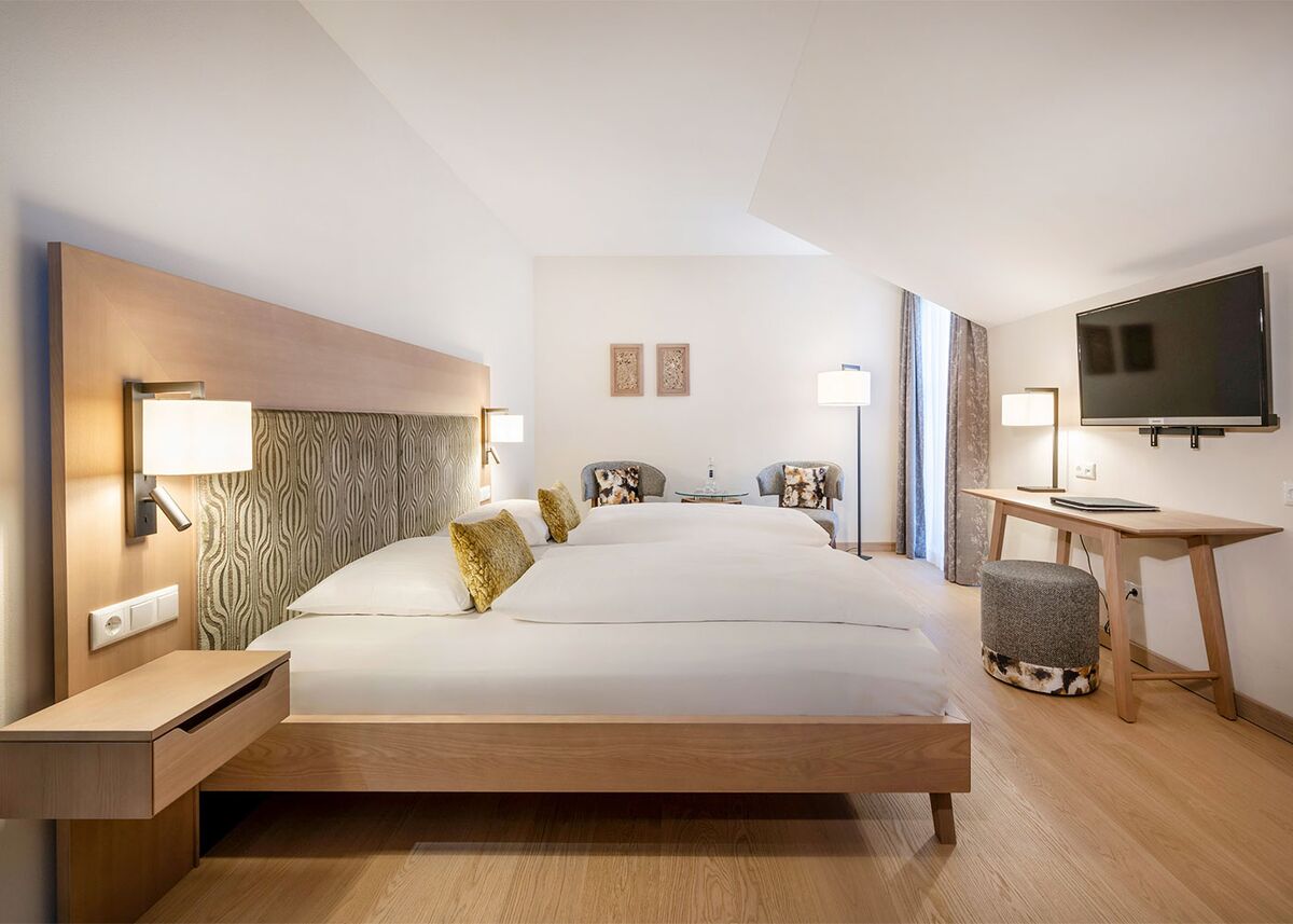 Premium-Doppelzimmer: Naturgenusszimmer mit Balkon und Whirlpool