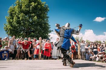 Festspiele in Niederbayern: Passauer Festspiele, Ritterspektakel auf Burg Weißenstein