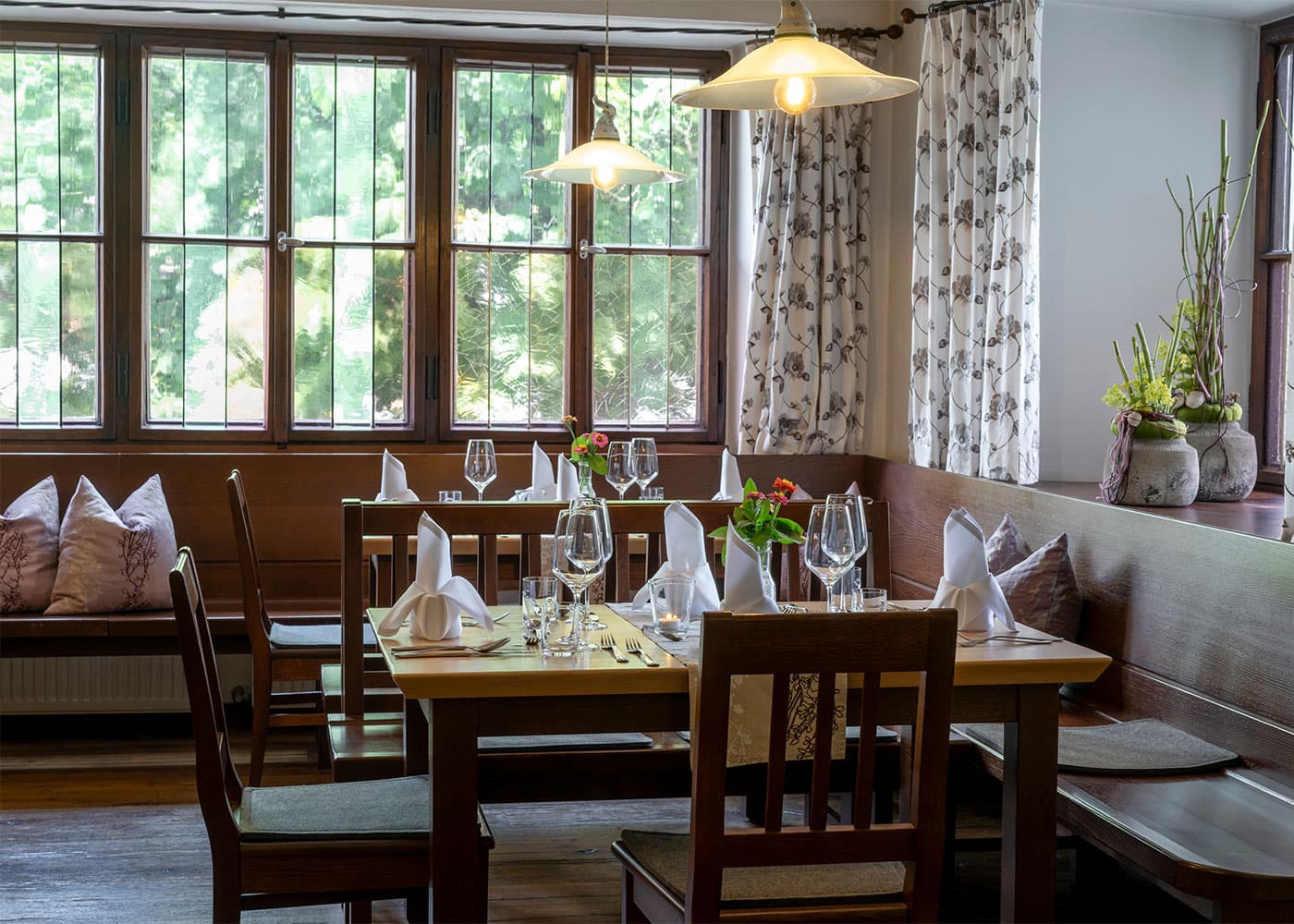 Privatfeste und Gruppenessen im separaten Raum